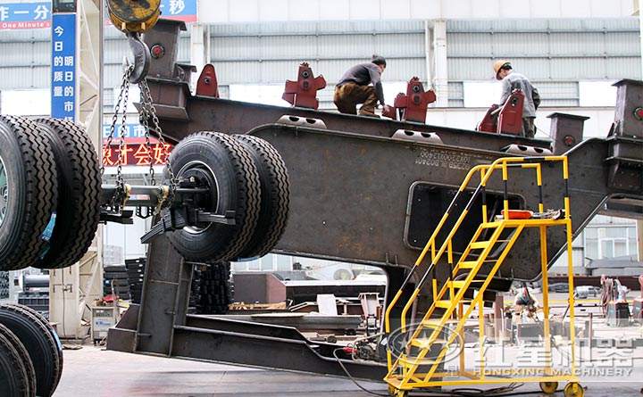 紅星移動(dòng)式破碎站生產(chǎn)車間