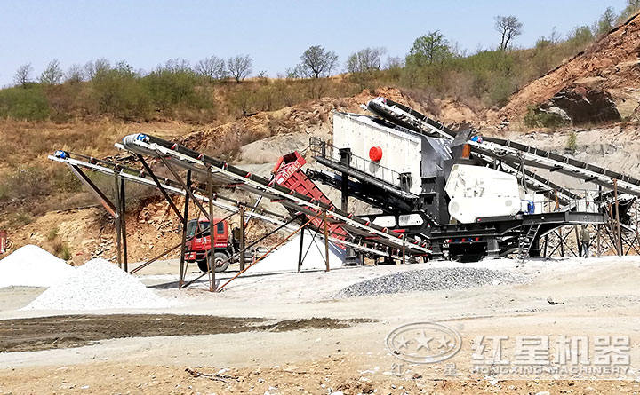 移動式石子破碎現(xiàn)場
