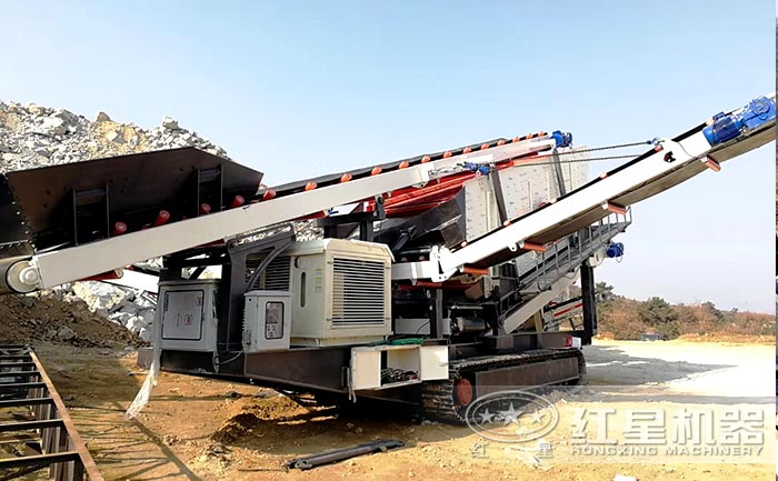 履帶式移動篩分設(shè)備