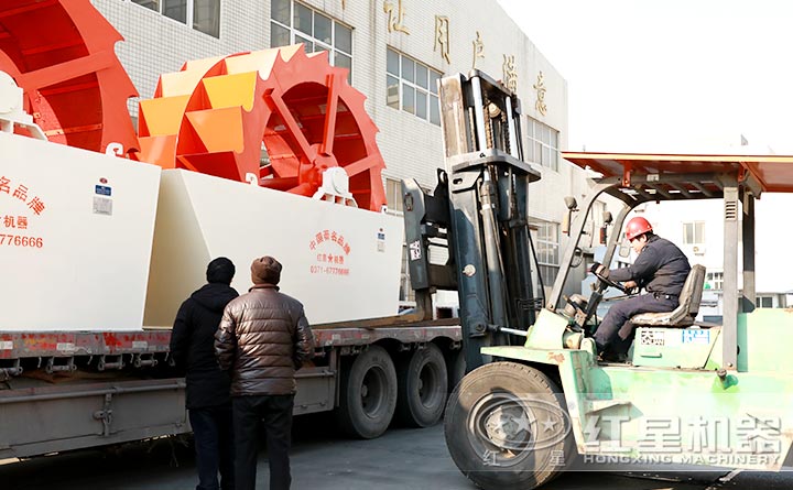 客戶到廠實地參觀環(huán)保洗沙機