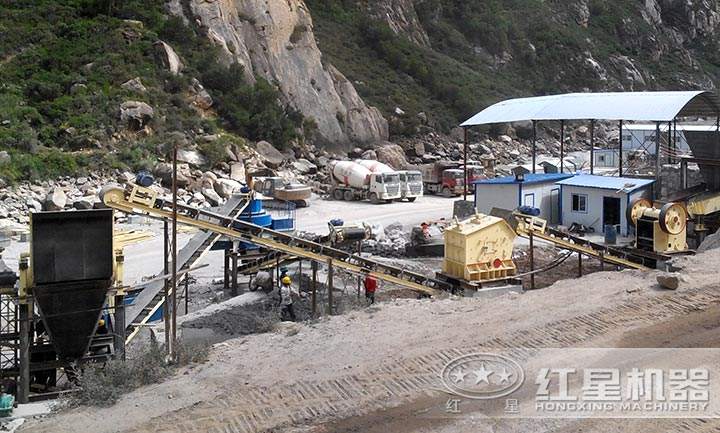 制砂機(jī)生產(chǎn)現(xiàn)場(chǎng)