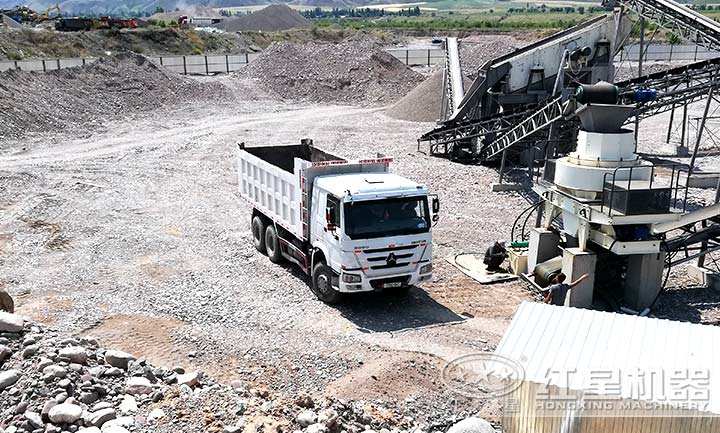 吉爾吉斯坦制砂生產(chǎn)現(xiàn)場(chǎng)
