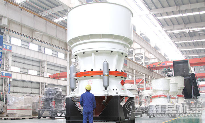 圓錐破碎機生產車間