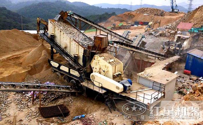 破碎建筑垃圾現(xiàn)場(chǎng)