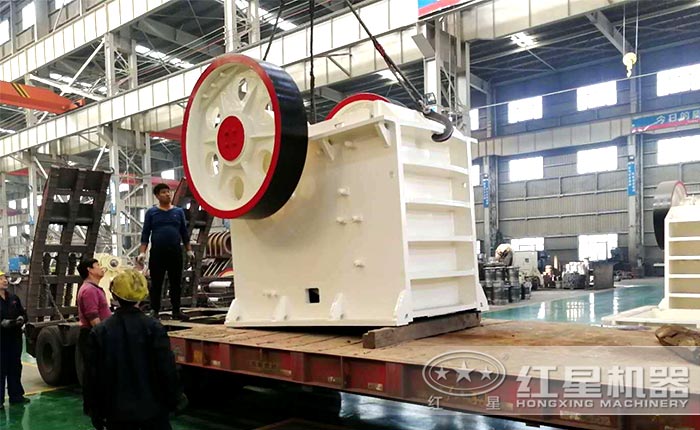 紅星鄂破機(jī)裝車(chē)發(fā)貨