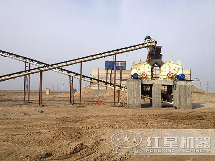 1210反擊式破碎機(jī)客戶安裝現(xiàn)場