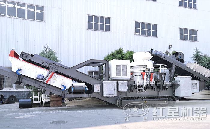 履帶移動碎石機(jī)械設(shè)備