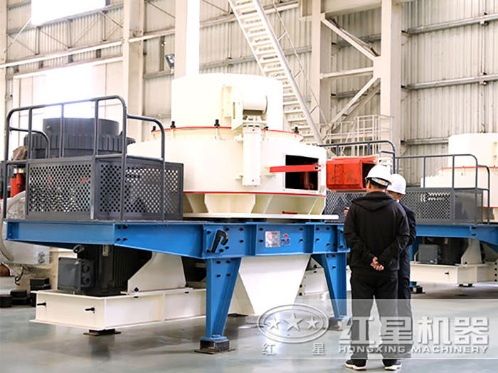 客戶來廠參觀考察環(huán)保沙石機