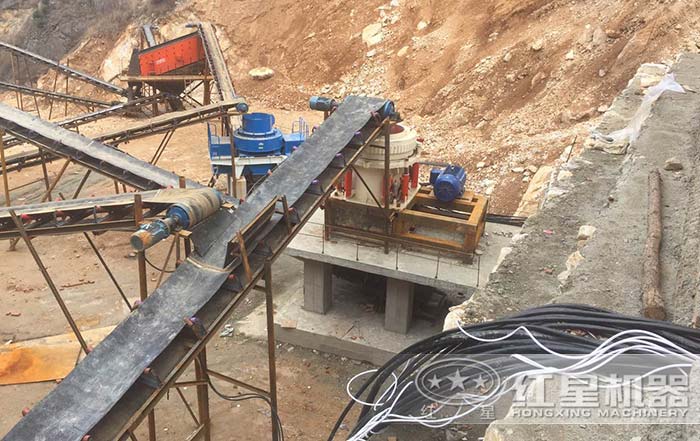 花崗巖破碎生產(chǎn)線之所選設(shè)備-鄂破（粗破）、圓錐破（細破）、制砂機（制砂）