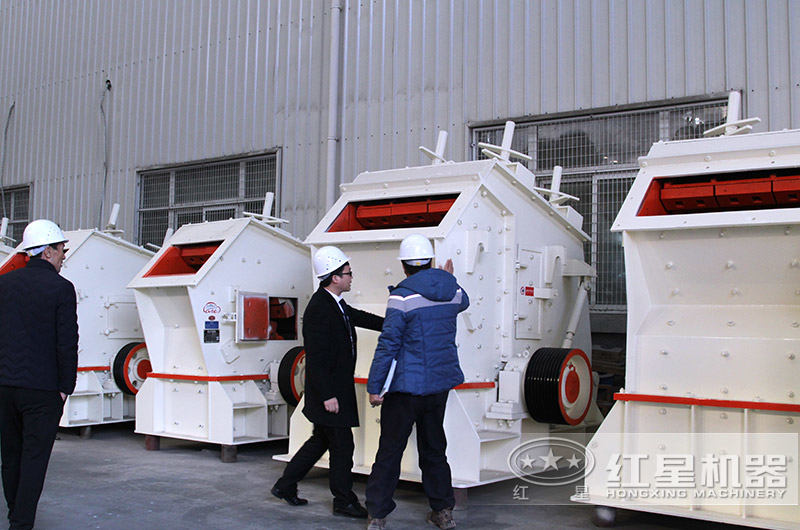 客戶(hù)來(lái)廠(chǎng)參觀考察1315反擊破