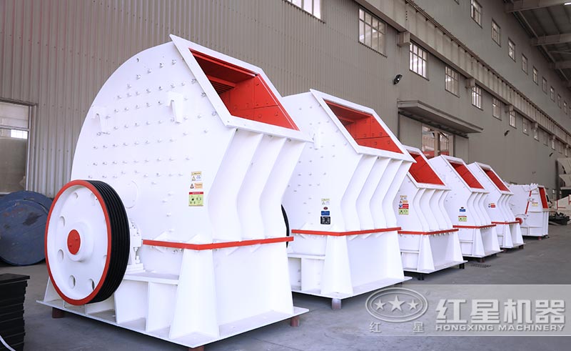 時(shí)產(chǎn)100噸錘破機(jī)車間圖