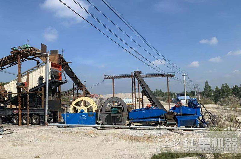 洗砂生產(chǎn)現(xiàn)場