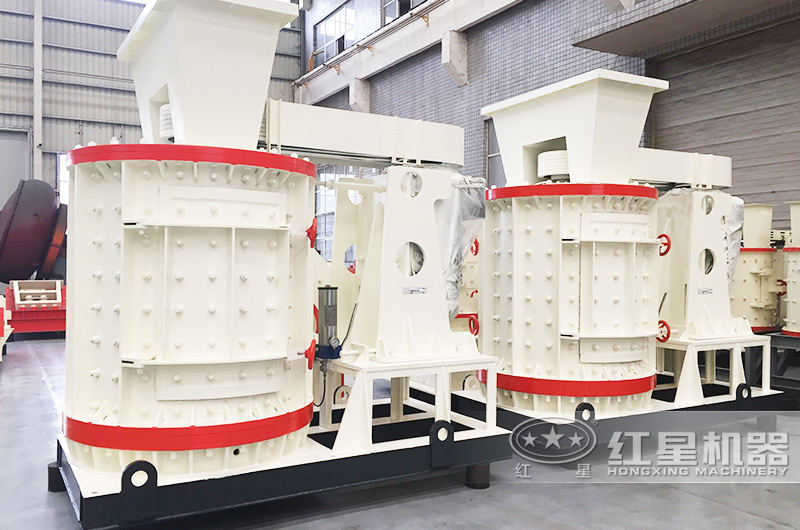 立式板錘制砂機(jī)車間現(xiàn)貨型號(hào)眾多