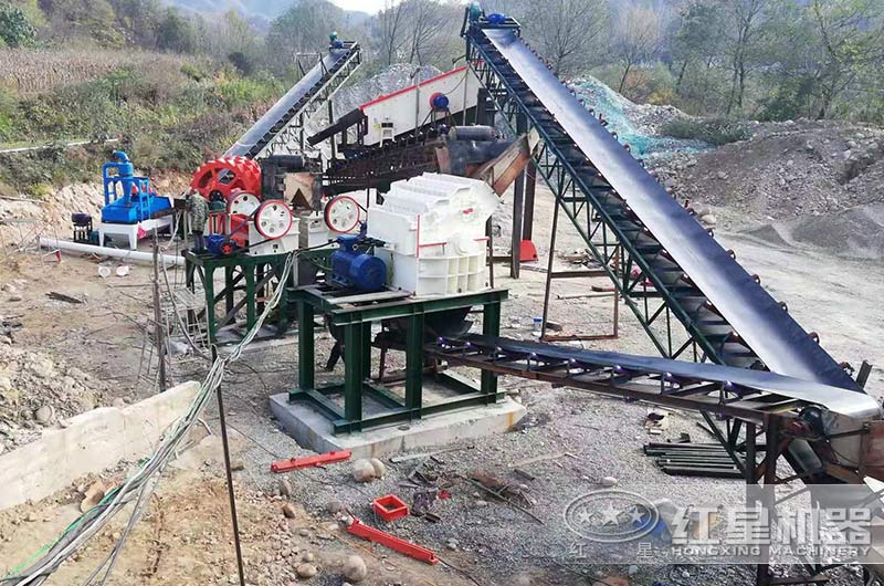 混凝土用石子生產加工現(xiàn)場