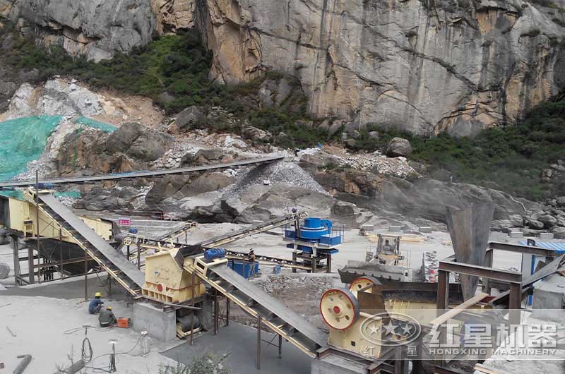 人工制砂現(xiàn)場