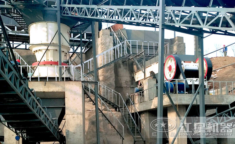 鄂破+圓錐破生產(chǎn)現(xiàn)場(chǎng)