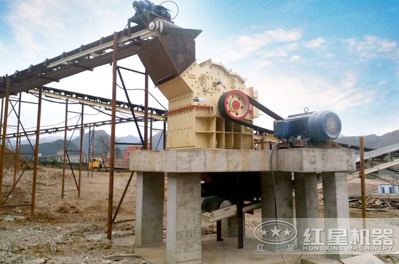 高產(chǎn)細(xì)碎破碎機(jī)現(xiàn)場實(shí)拍