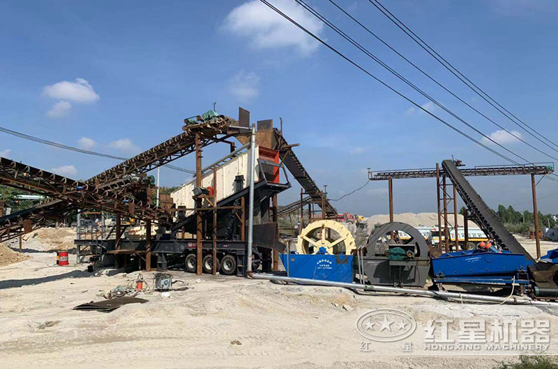 制砂洗沙加工現(xiàn)場
